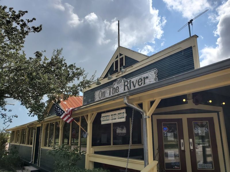 On The River &mdash; Freeport