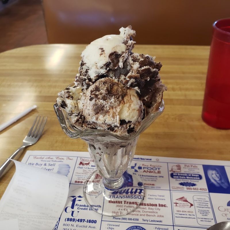 Purtell's Restaurant - Pinconning, Bay County