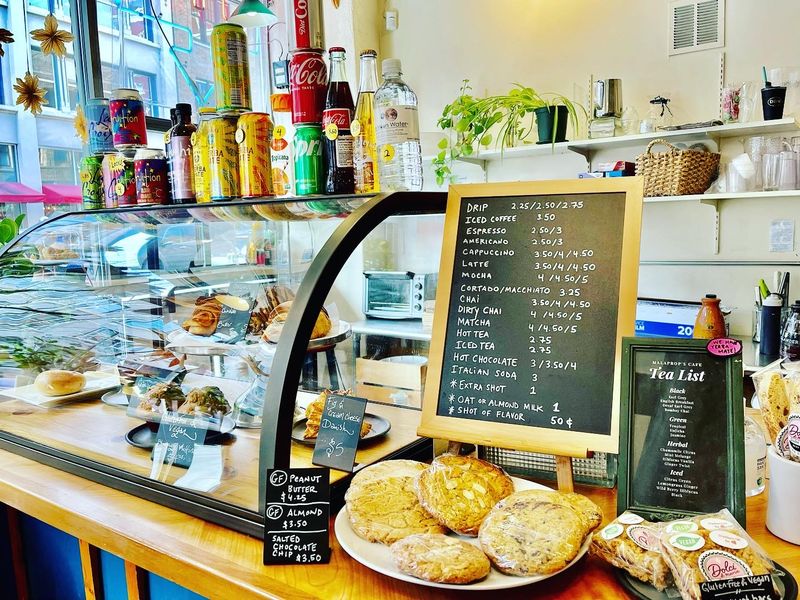 Malaprop's Bookstore and Cafe - Asheville, Buncombe County