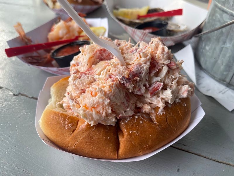 The Raw Bar - Mashpee