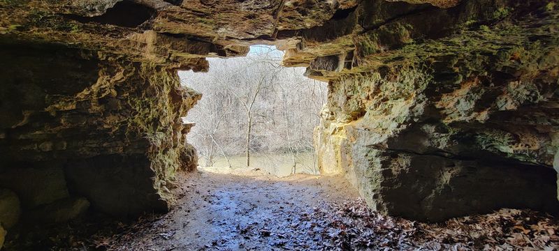 Starr's Cave State Preserve Trail, Burlington, Des Moines County