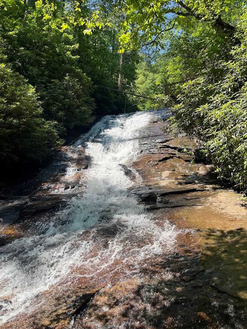 Helton Creek Falls Trail &ndash; Near Blairsville