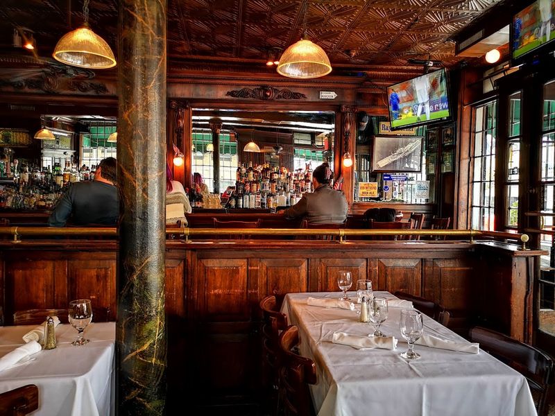 The Landmark Tavern