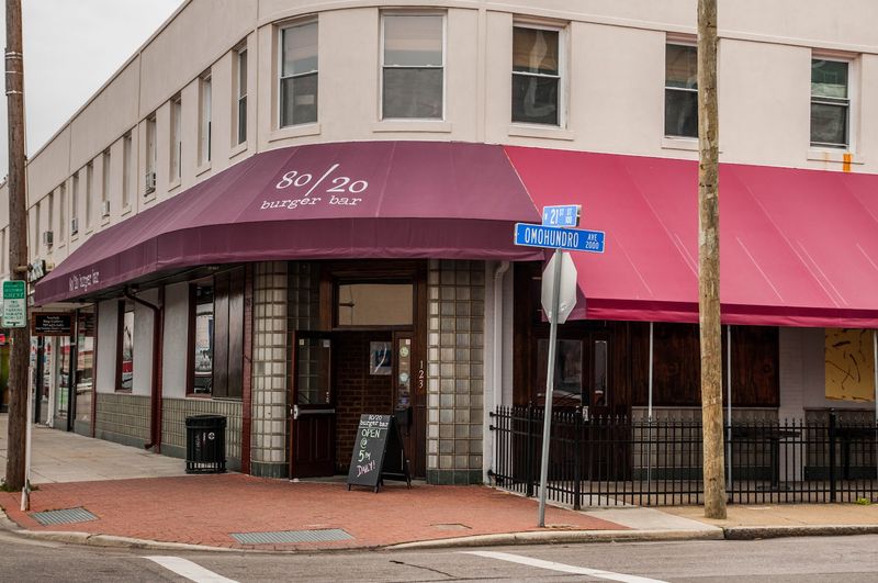 80/20 Burger Bar
