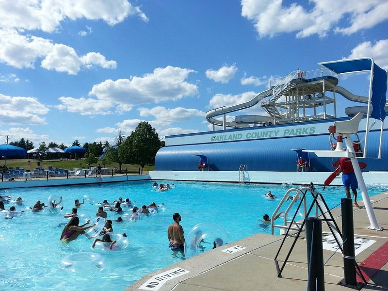 Red Oaks Waterpark - Madison Heights