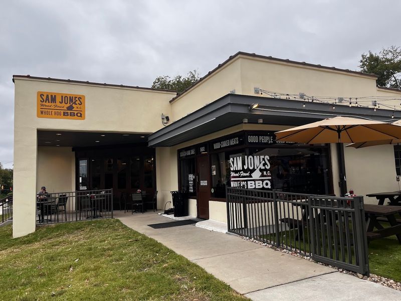 Sam Jones BBQ - Raleigh