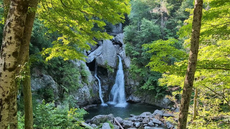 Bash Bish Falls, Mount Washington, Berkshire County