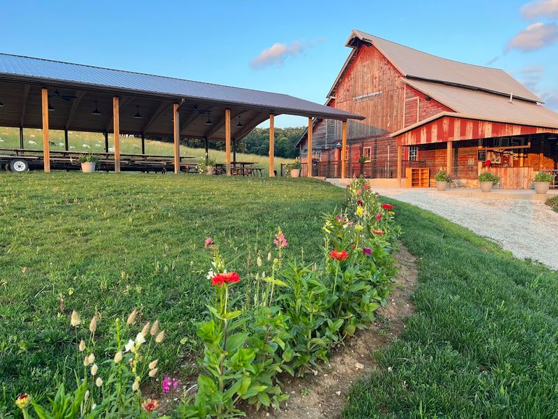 Luna Valley Farm, Decorah, Winneshiek County