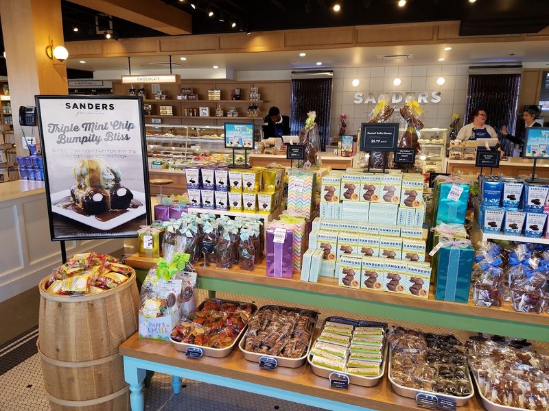 Sanders Chocolate & Ice Cream Shoppe – Clinton Township