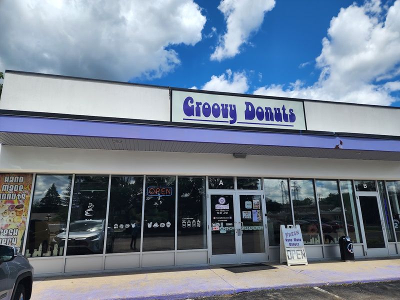 Groovy Donuts & Bakery (East Lansing)