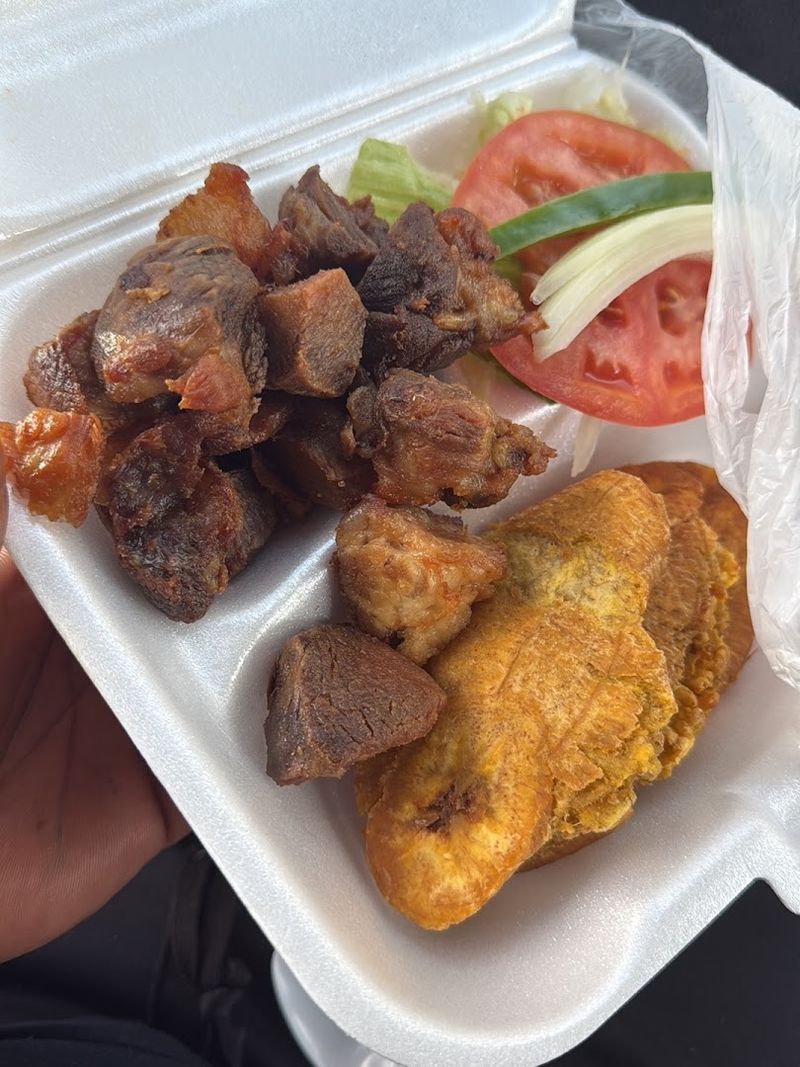 Le Cap Restaurant — North Miami