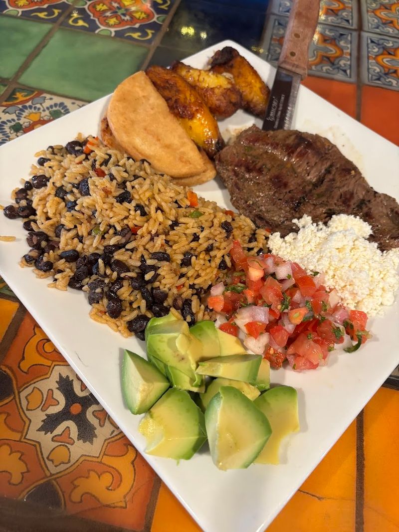El Comalito — Easthampton