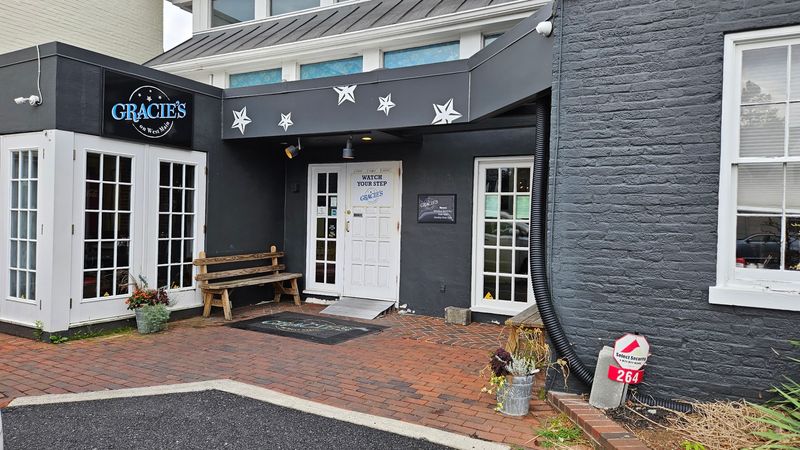 Gracie's On West Main - Leola