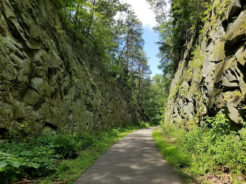 Blackhand Gorge State Nature Preserve - Toboso, Licking County