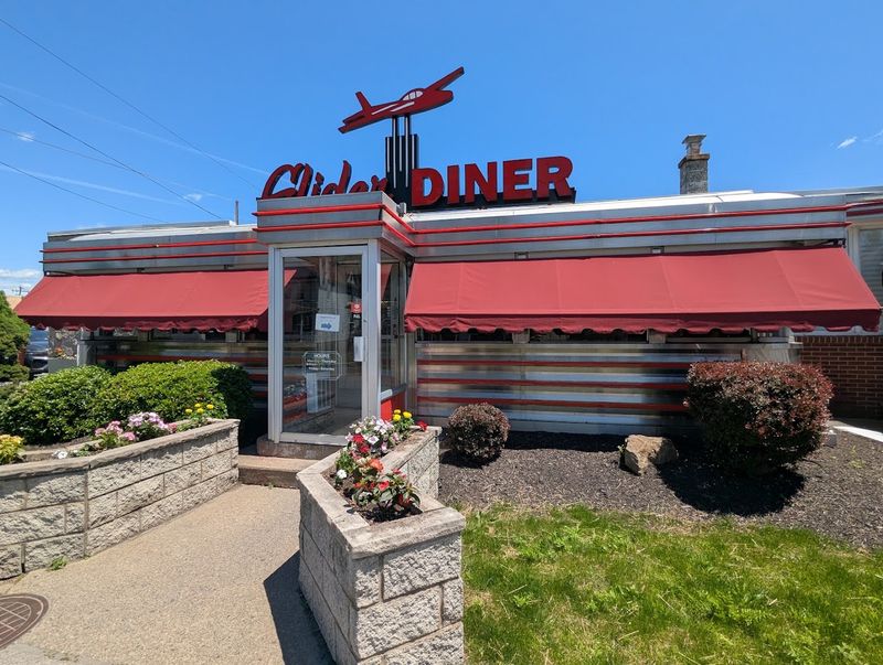 Glider Restaurant &mdash; Scranton
