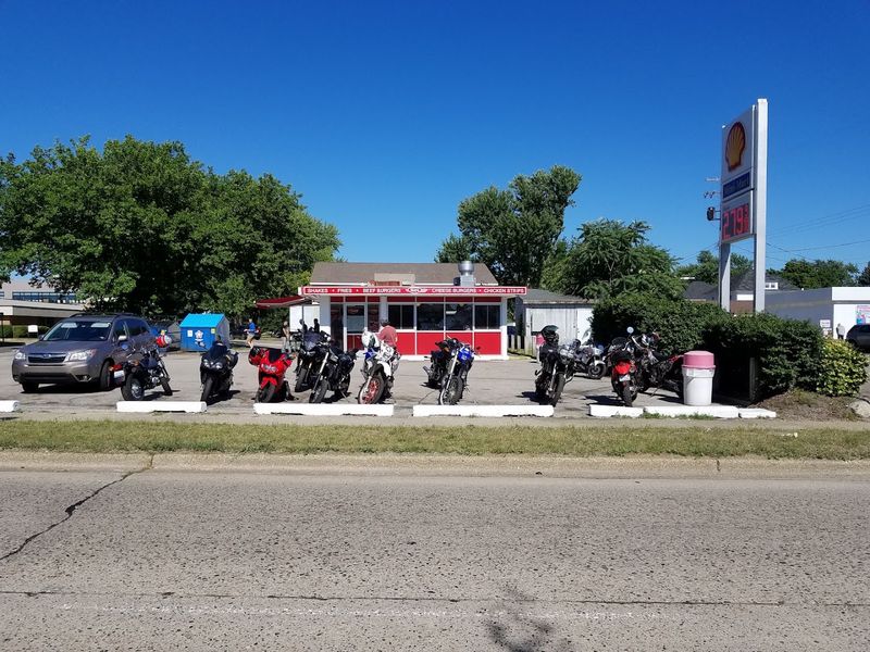 Ray's Drive-In