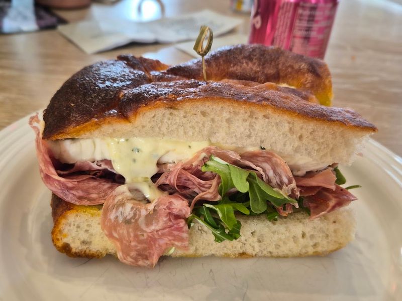 Mozz & Co - West Hartford
