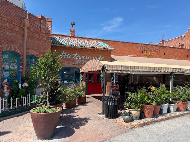 Mi Tierra Café y Panadería (San Antonio)