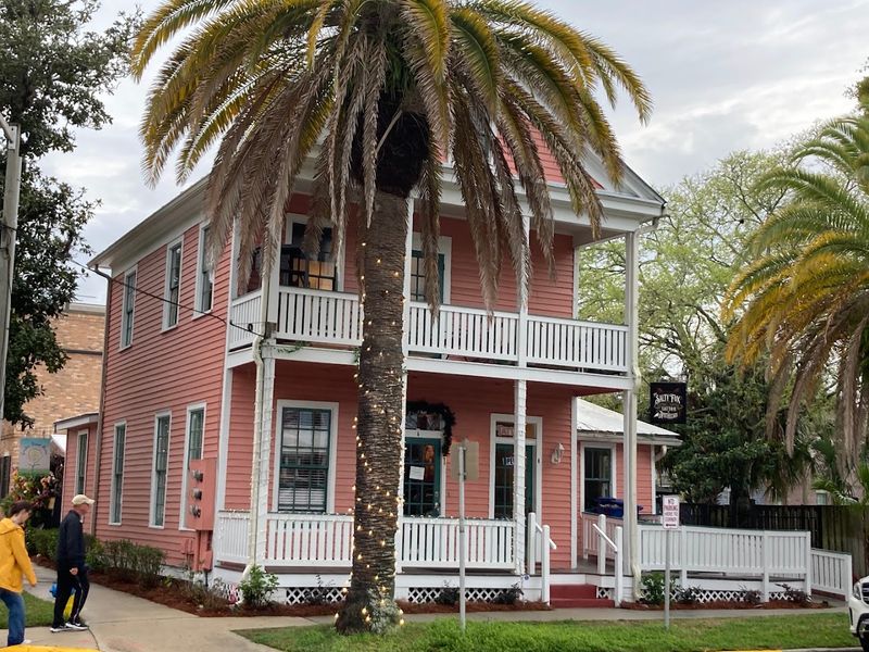 Victorian Architecture Walking Trail