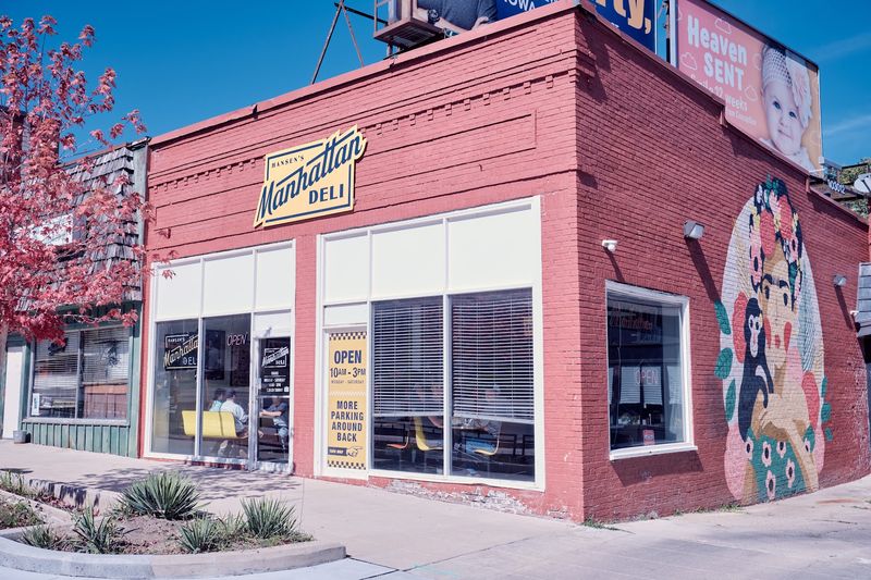 Manhattan Deli – Des Moines