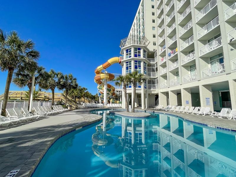 Crown Reef Waterpark