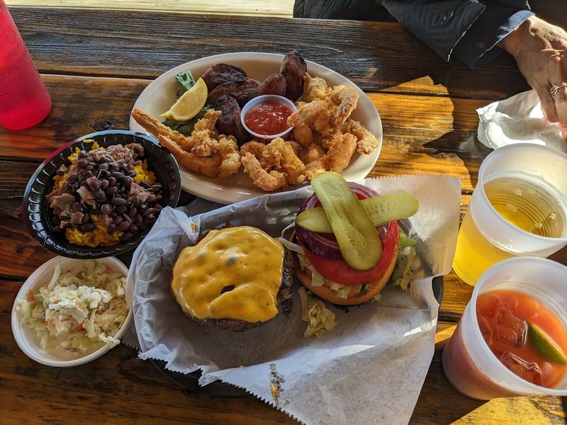 The Old Fish House Bar & Grill