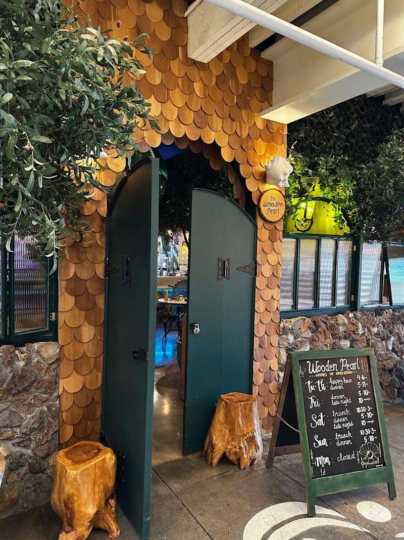 The Wooden Pearl &mdash; Anaheim