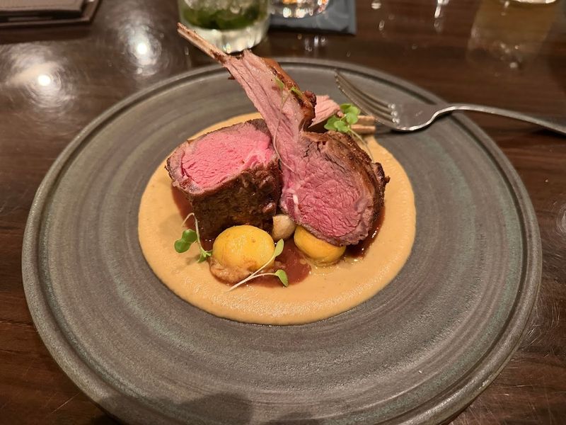 The Blue Door Kitchen & Inn