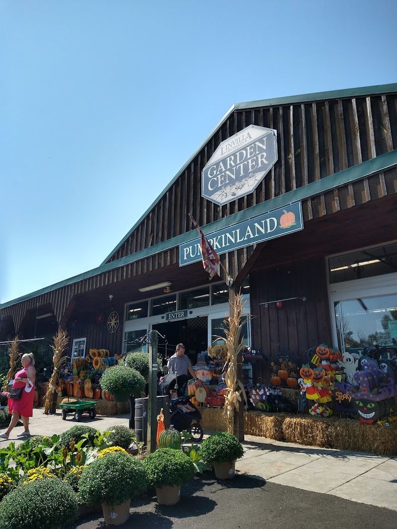 Linvilla Orchards (Media)