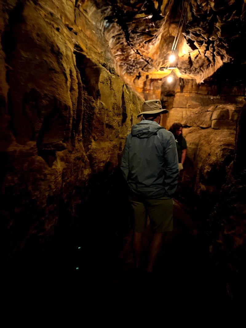 Zane Caverns, Bellefontaine, Logan County