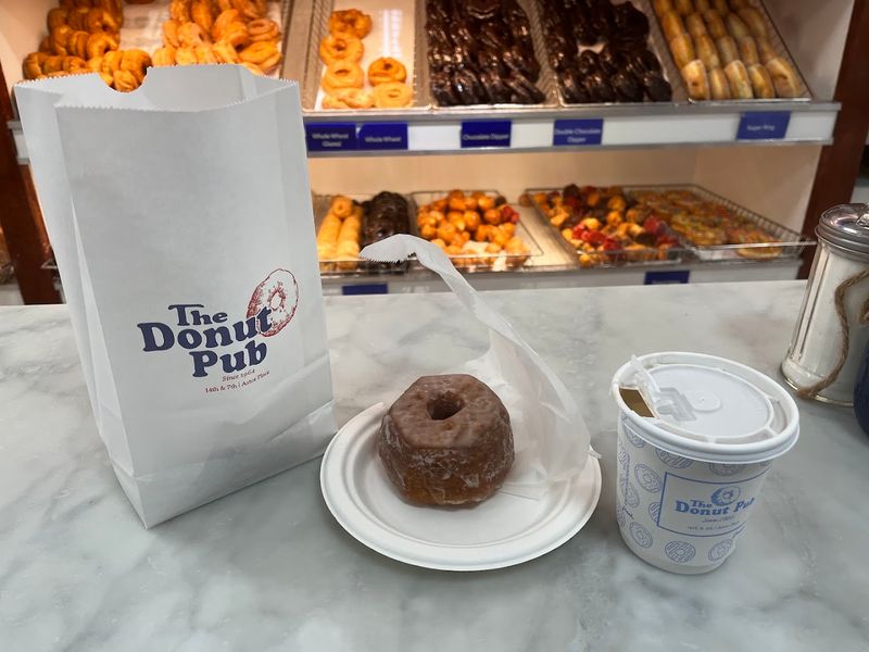The Donut Pub - New York, New York County