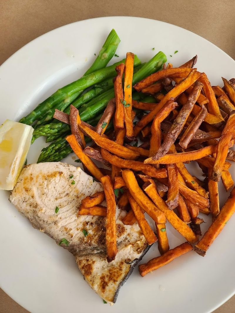 Artie's South Shore Fish Market & Grill — Island Park