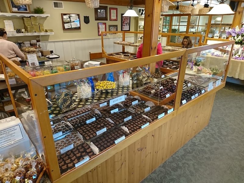 Richardson's Candy Kitchen (Deerfield)