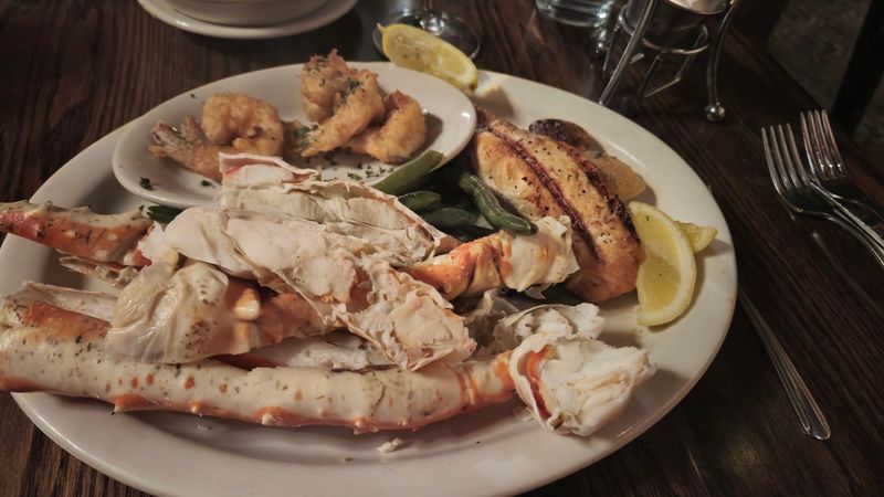 Jay's Seafood Restaurant - Dayton