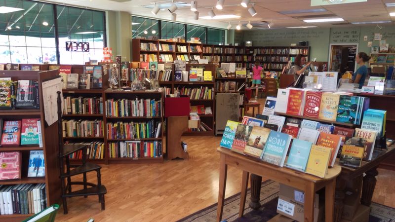 Beaverdale Books - Des Moines, Polk County