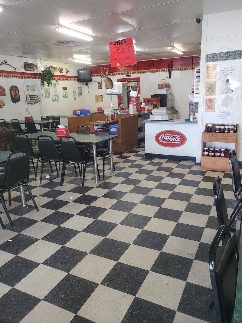 A Small-Town Atmosphere With Real Personality