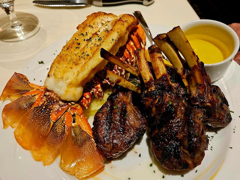 Ruthie's Steak & Seafood at Riverside Casino & Golf Resort — Washington