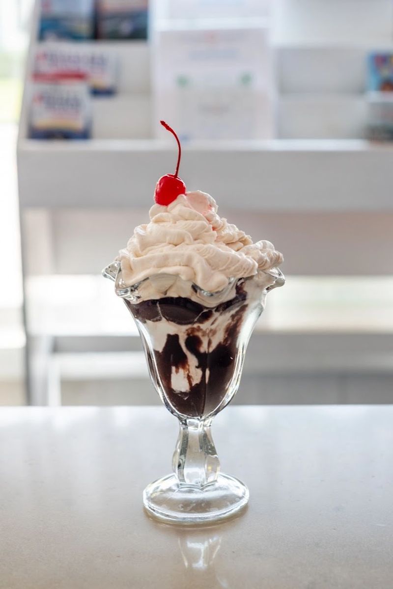 Four Seas Ice Cream - Centerville, Barnstable County