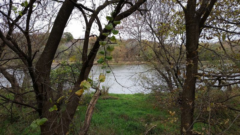 Cedar Valley Trails Along the Cedar River &mdash; Waterloo & Cedar Falls