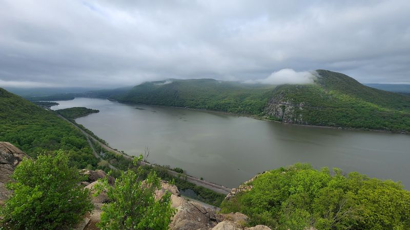 Breakneck Ridge - Cold Spring, Putnam County