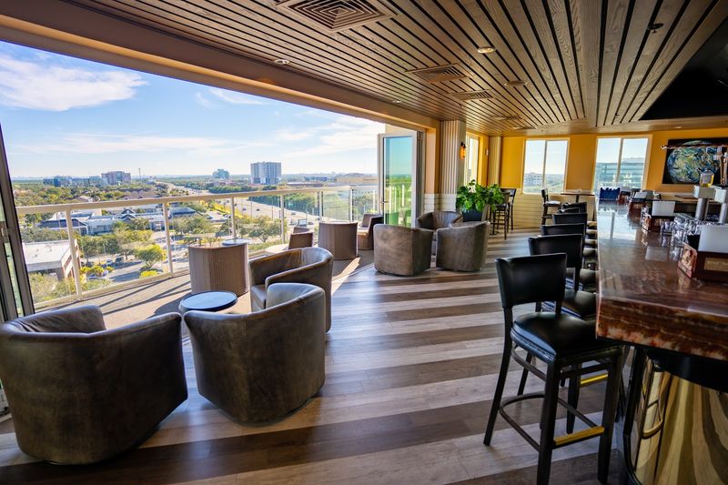 Vantage Rooftop Bar &ndash; Clearwater