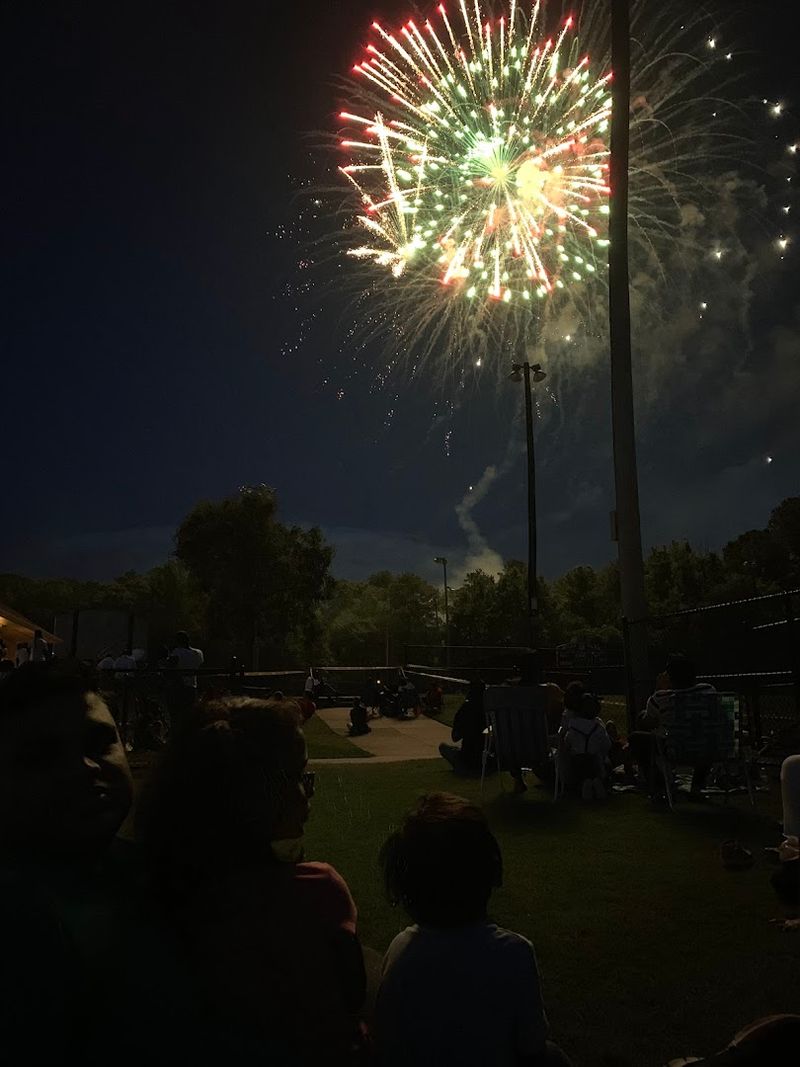 Alpharetta July 4th Fireworks at Wills Park