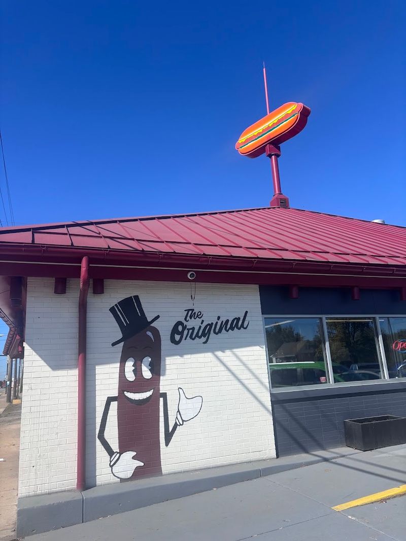 The Hot Dog Shoppe (Warren)