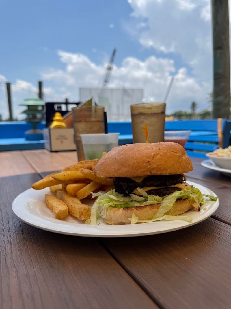 Old Key Lime House - Lantana