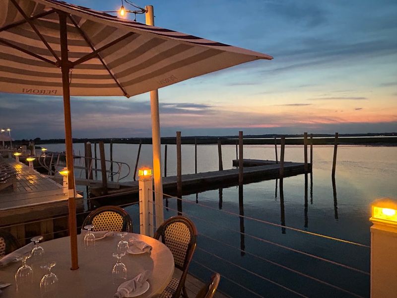 Dockers Waterside - East Quogue, Suffolk County