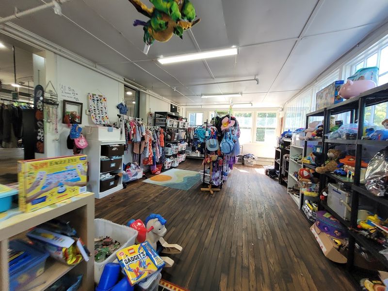 PRP-R3 Thrift Shop &mdash; Deep River