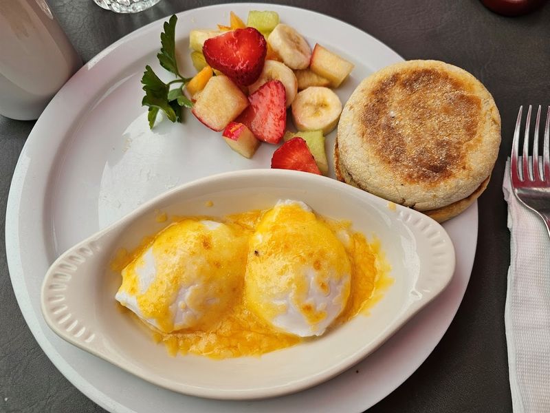 Local Ingredients and Coastal Flavors