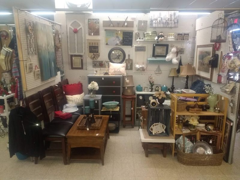 Peters Park Flea Market