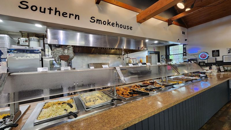 Simply Southern Smokehouse - Myrtle Beach