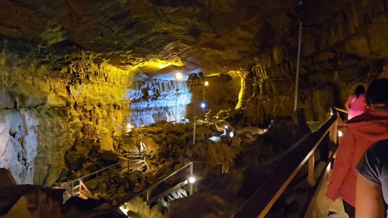 Lost World Caverns, Waiteville, Monroe County, West Virginia border